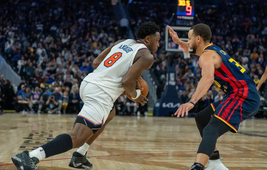 开云体育-包含今夜纽约尼克斯备战NBA常规赛，遗憾出局细节曝光，球迷炸锅，更衣室氛围转暖的词条