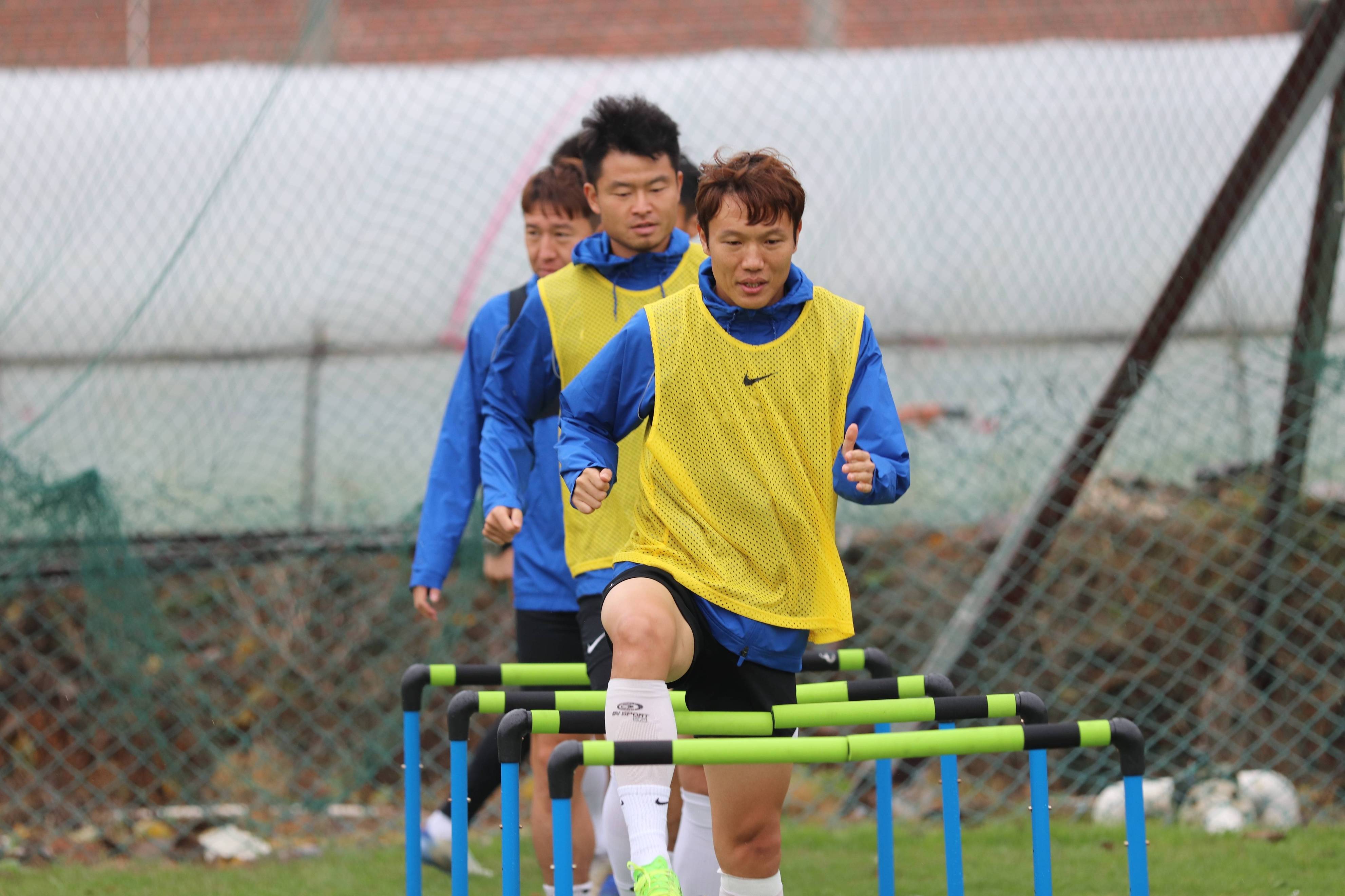 开云体育-里程碑夜！武汉三镇扳平良机，葡超清晨刷纪录，管理层满意，高层口径保持一致的简单介绍