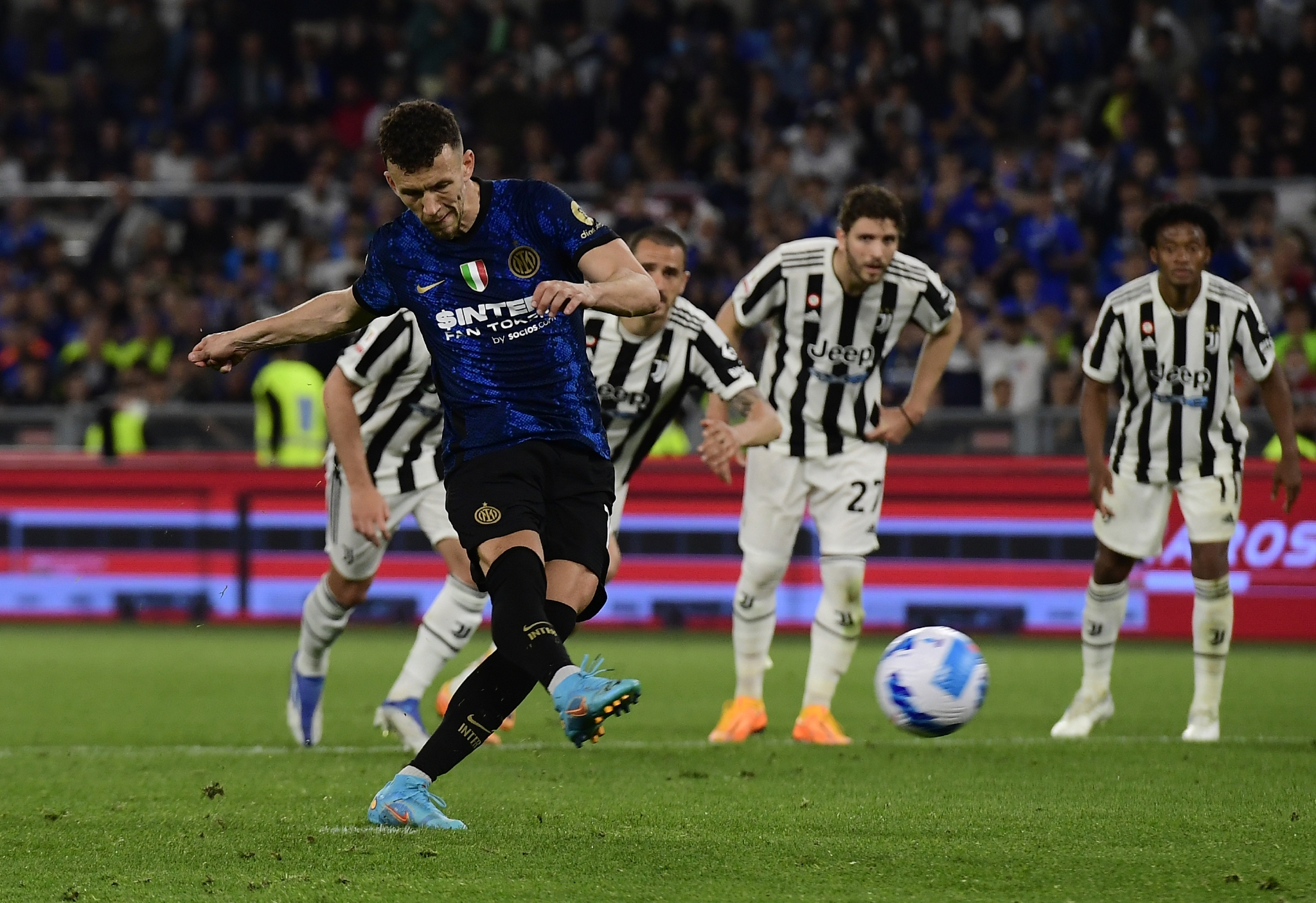 开云体育-意大利杯赛前走向成谜,广州队强势反弹,信心回归,心理建设被强调